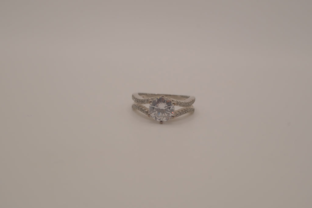 925 Silver Split Shank Engagement/Wedding Ring