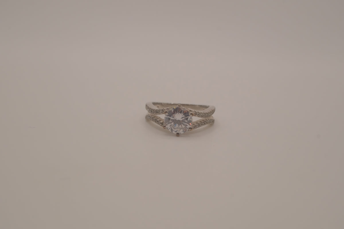 925 Silver Split Shank Engagement/Wedding Ring