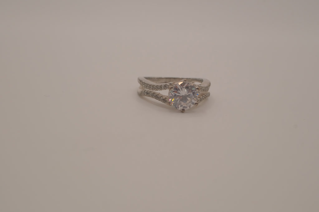 925 Silver Split Shank Engagement/Wedding Ring