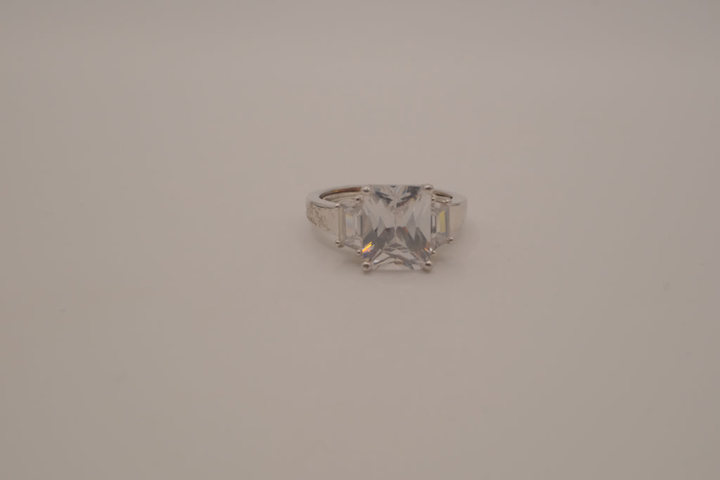 Vintage Avon 3-stone "Engaging CZ" ring