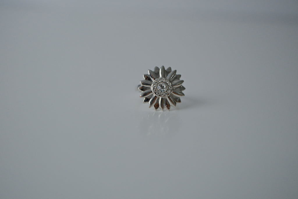 Vintage Sunflower Silver Ring