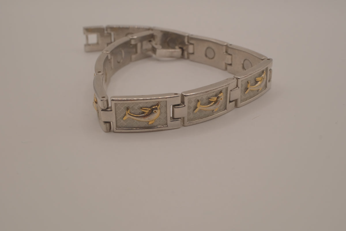 Two-tone dolphin design link bracelet