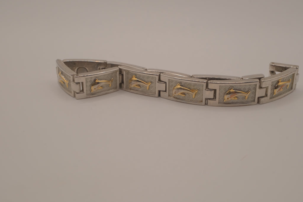 Two-tone dolphin design link bracelet
