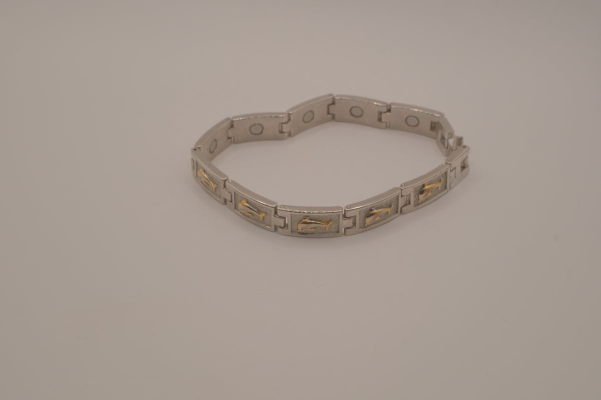Two-tone dolphin design link bracelet