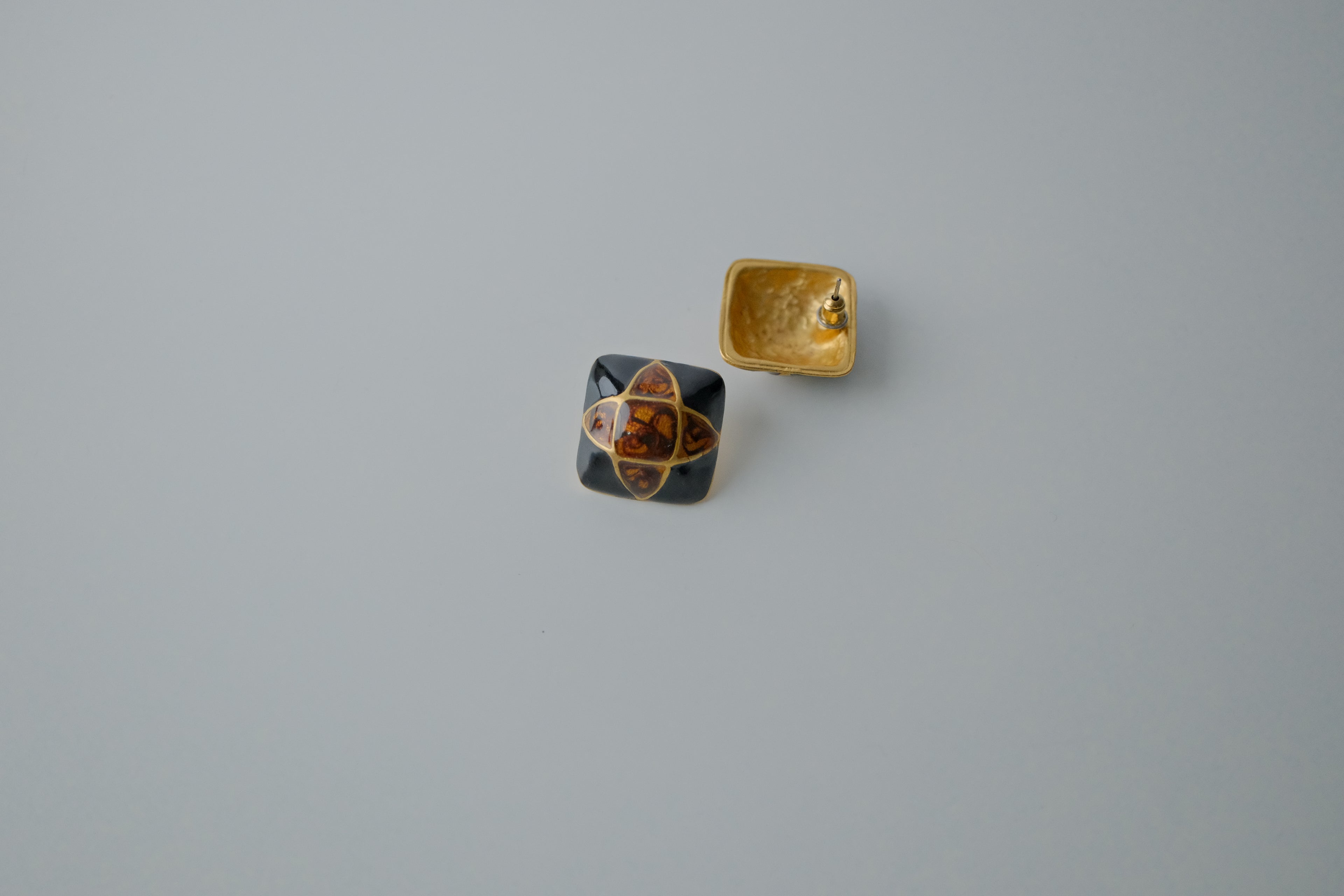 Vintage Black and Amber Inlay Earrings