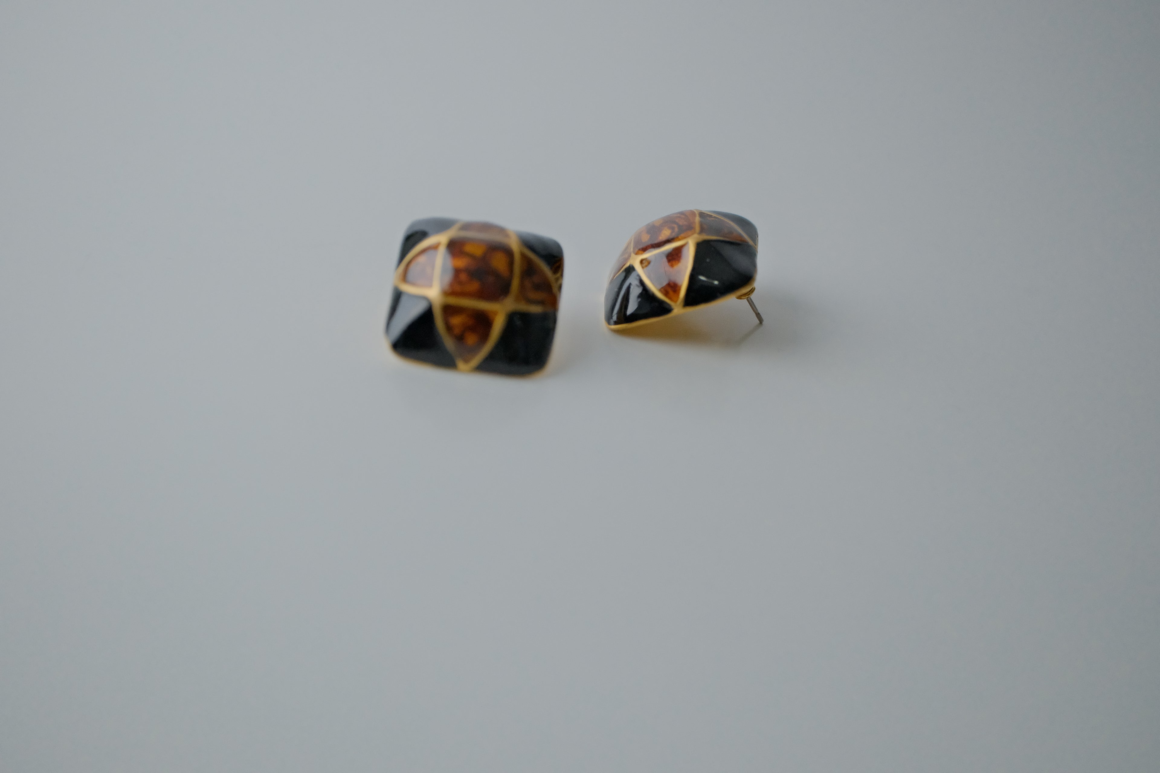 Vintage Black and Amber Inlay Earrings
