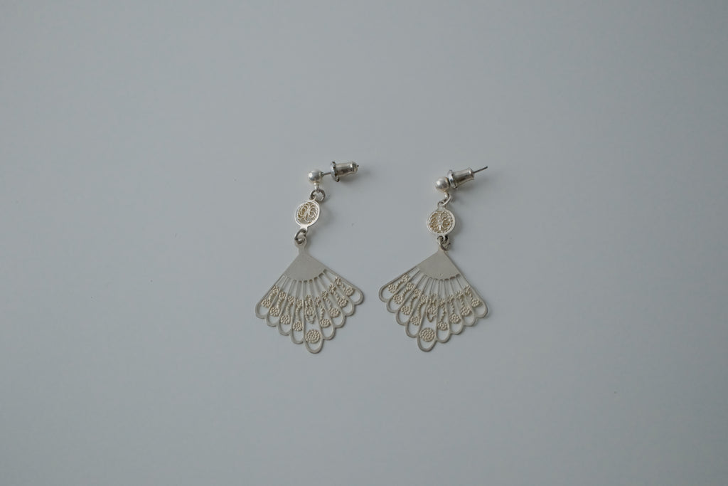 Vintage Silver Tone Fan Earrings