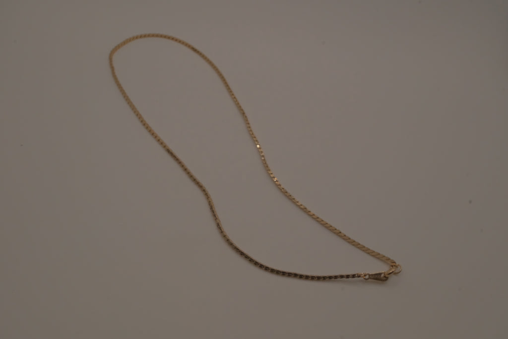Vintage Avon herringbone pattern chain necklaces&nbsp;