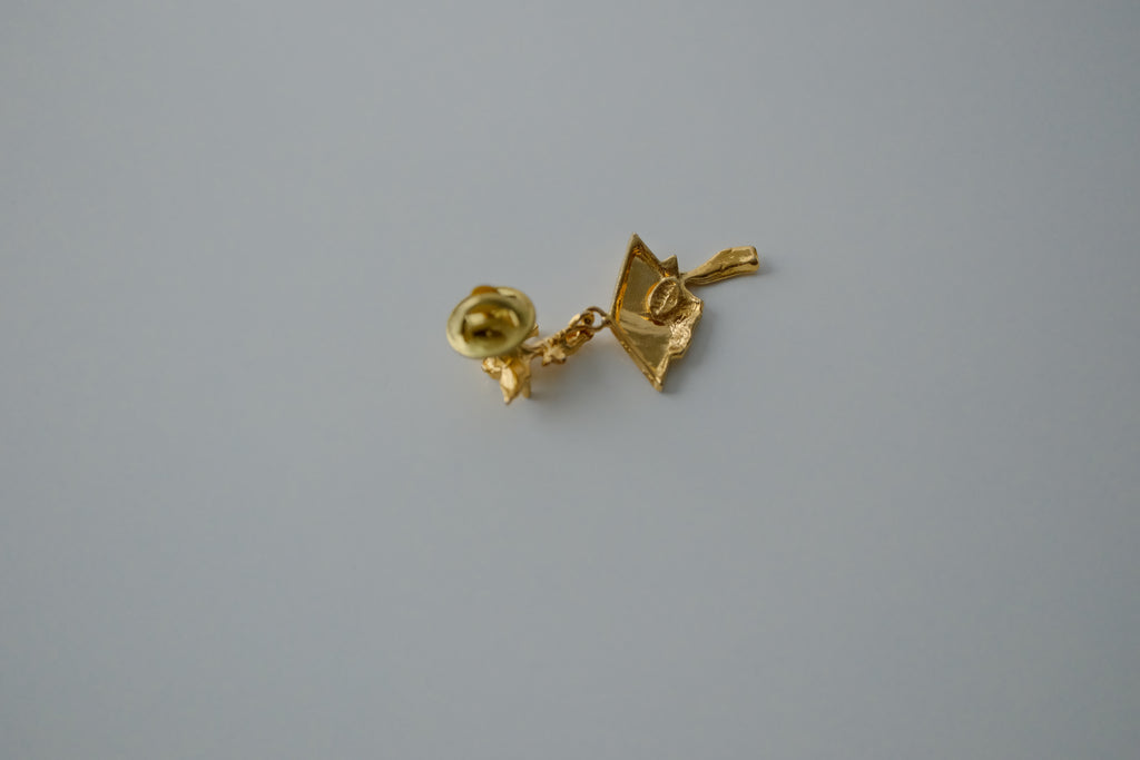 Vintage Graduation Angel Gold Tone Lapel