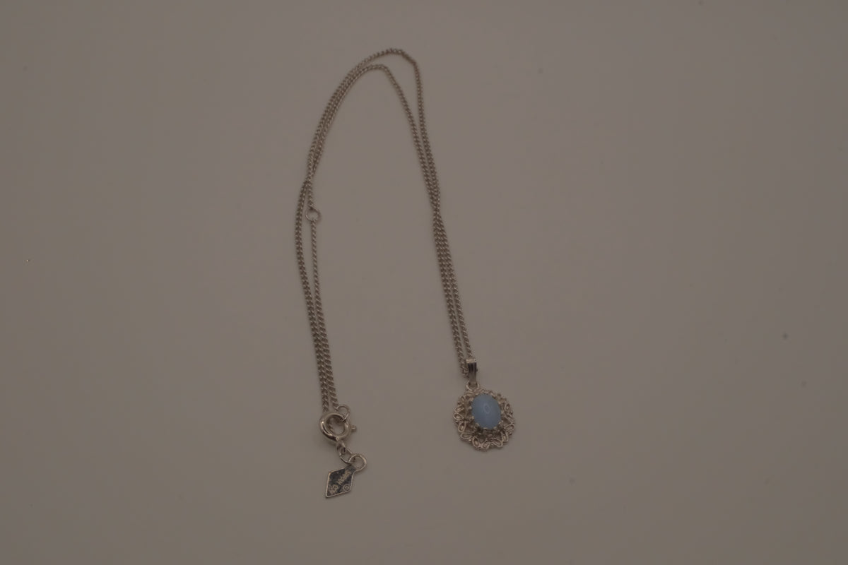 Sarah Coventry "Czarina" pendant necklace