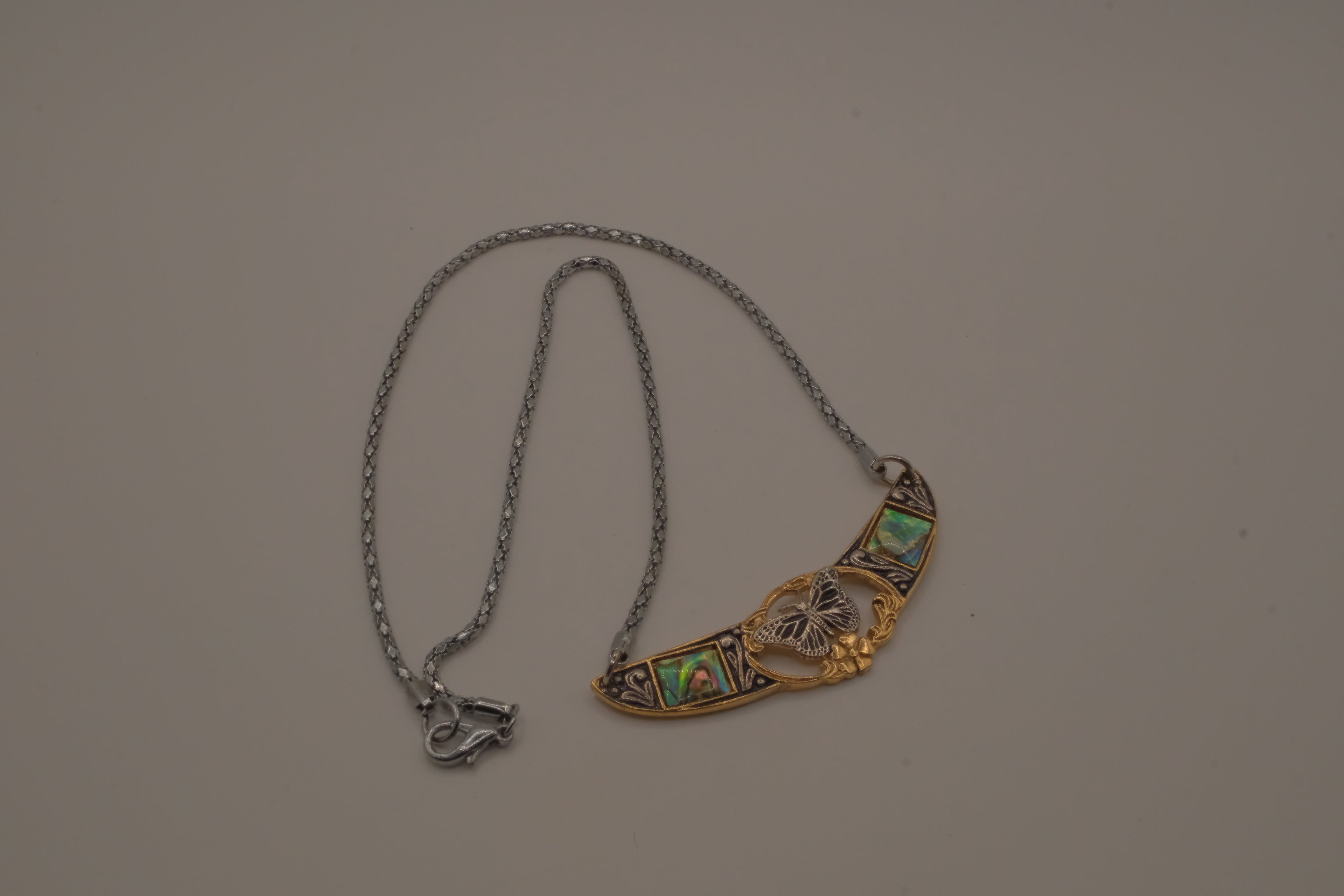 Mixed tone butterfly Abalone choker necklace