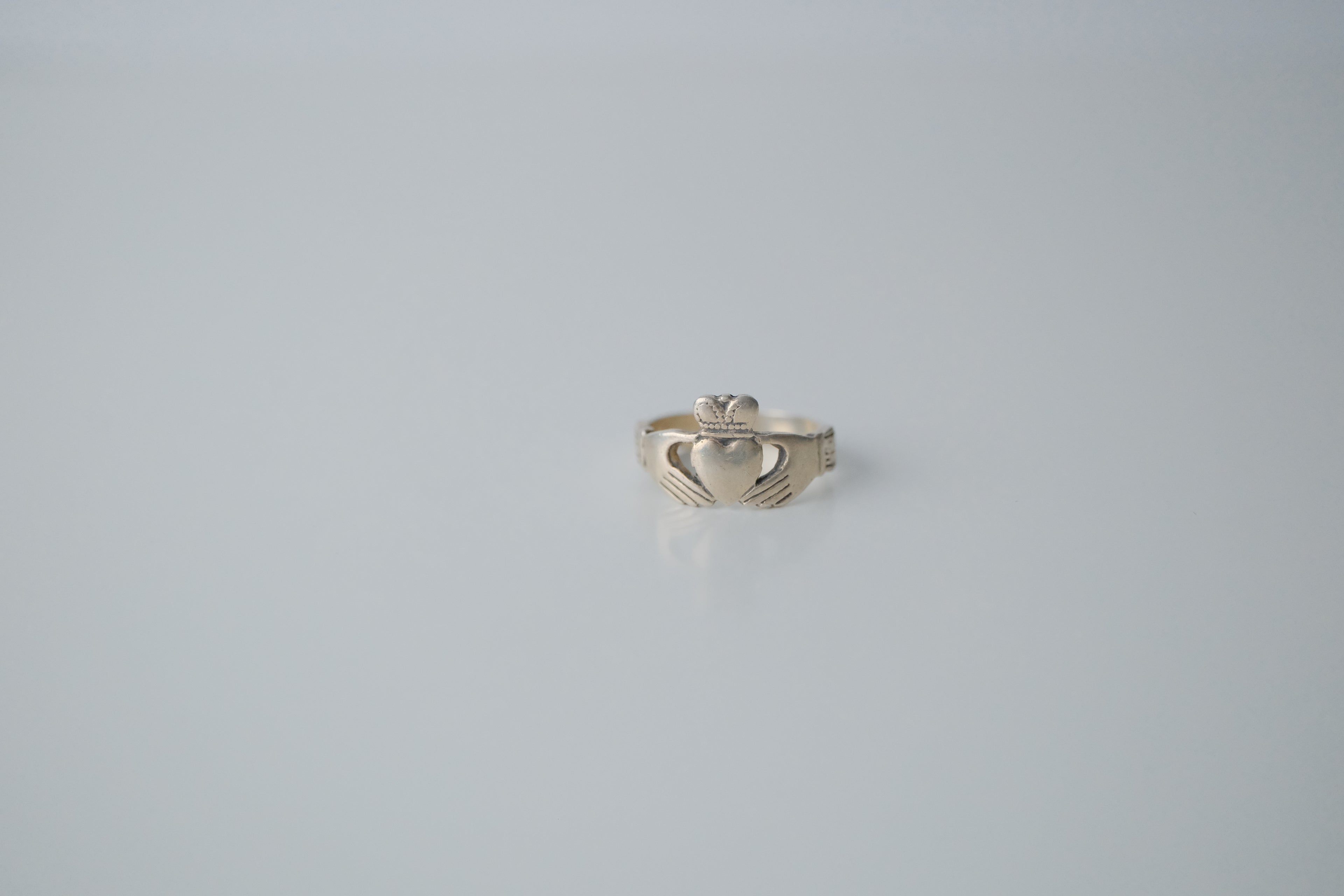 Vintage Claddagh Sterling Silver Ring