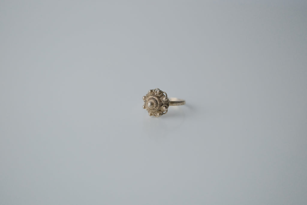 Vintage Sterling Silver Dutch Button Ring