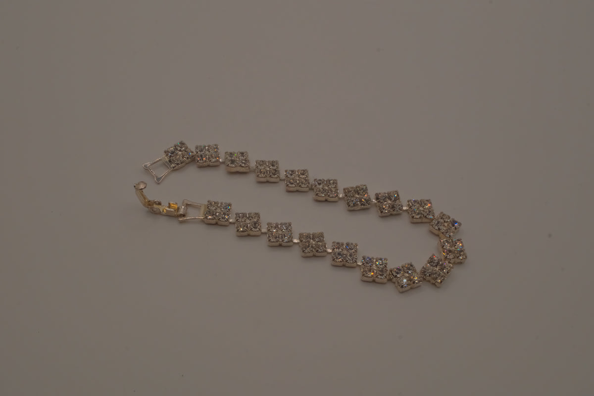 Square shaped rhinestone link tennis bracelet