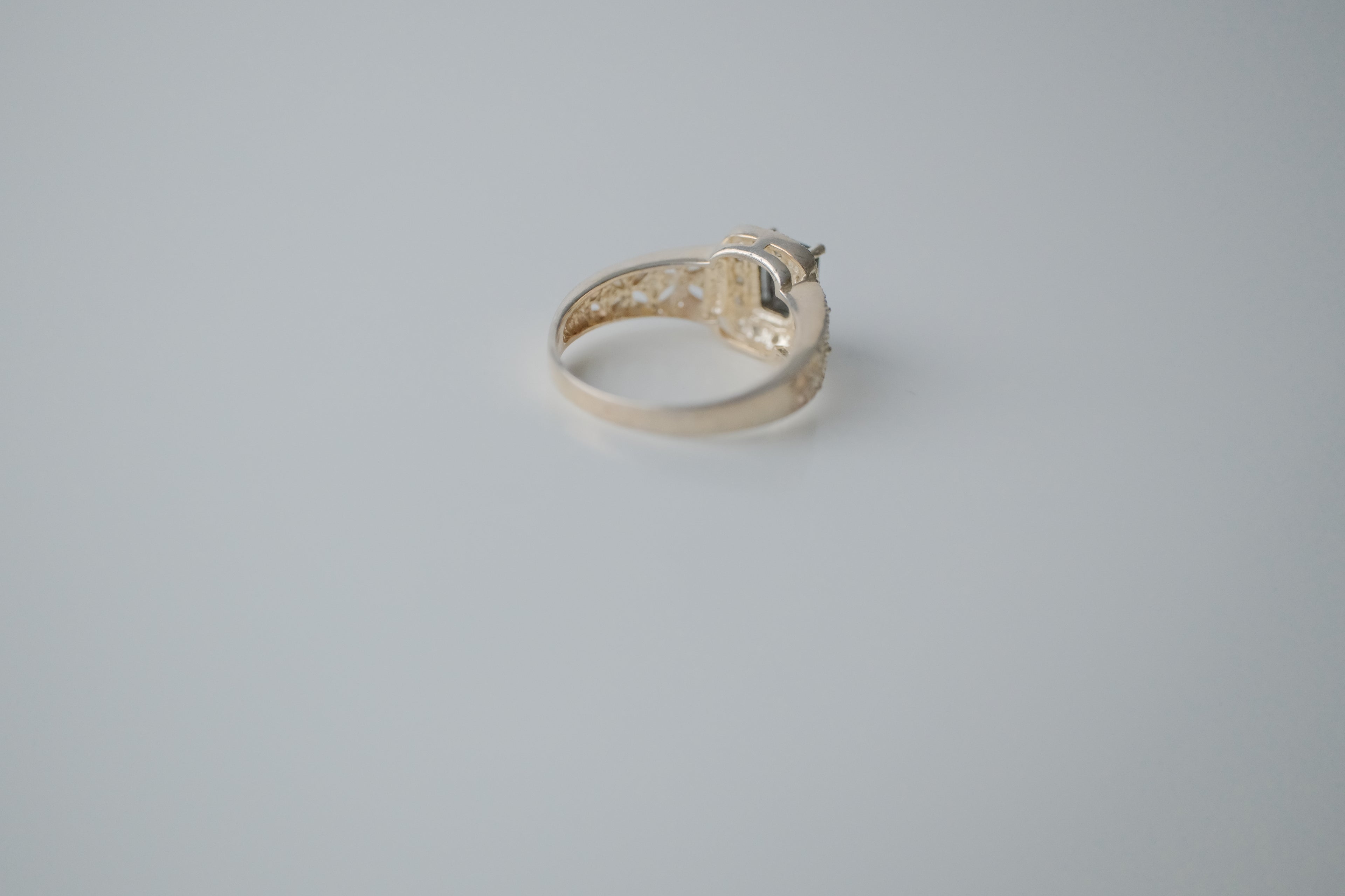 Vintage Sterling Silver Black Gemstone Ring