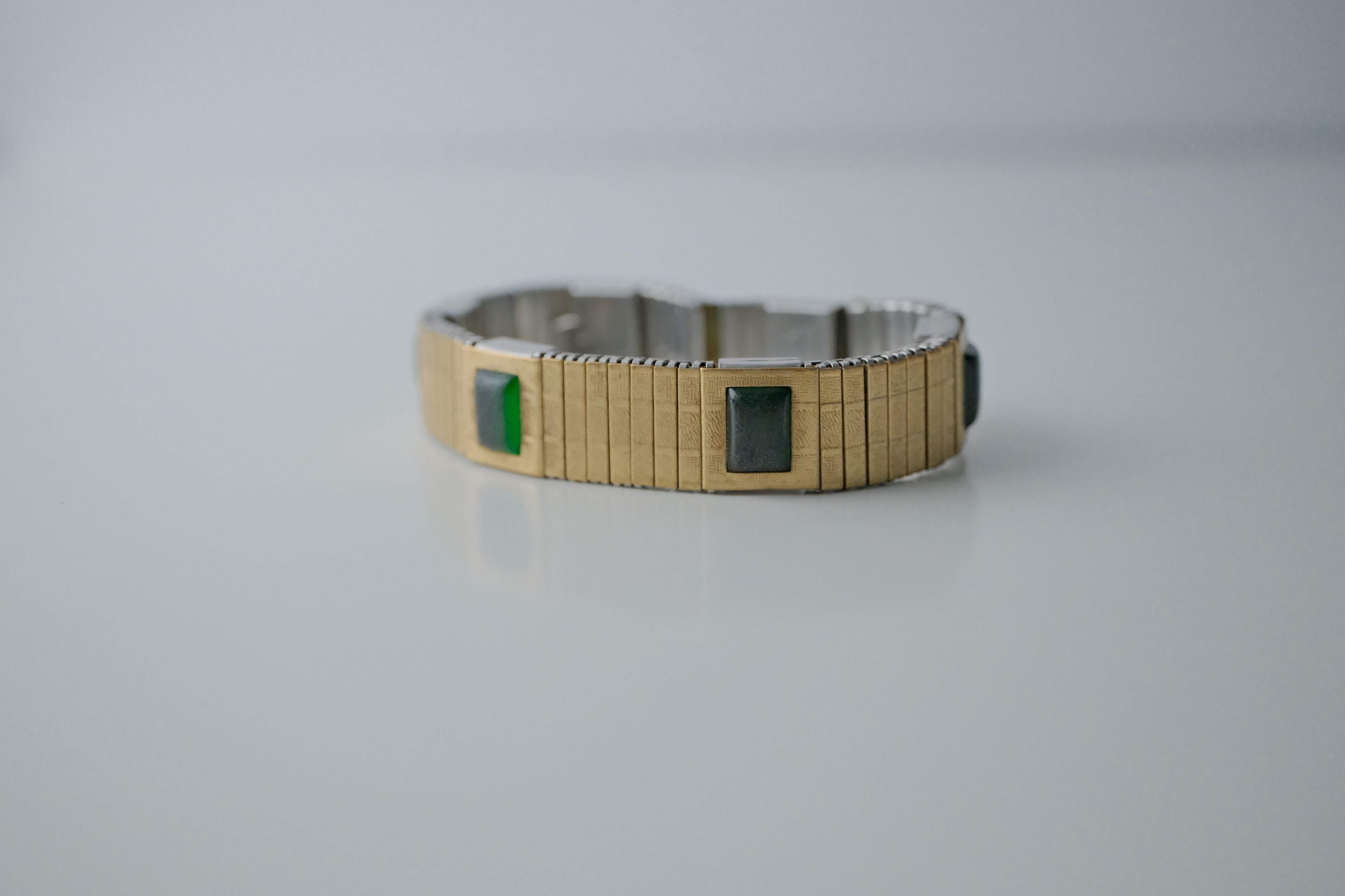 Magor Magnetic Gold Tone Stretch Bracelet