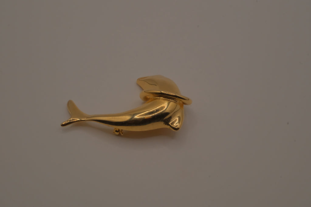 Vintage dolphin jumping through a hoop brooch pin