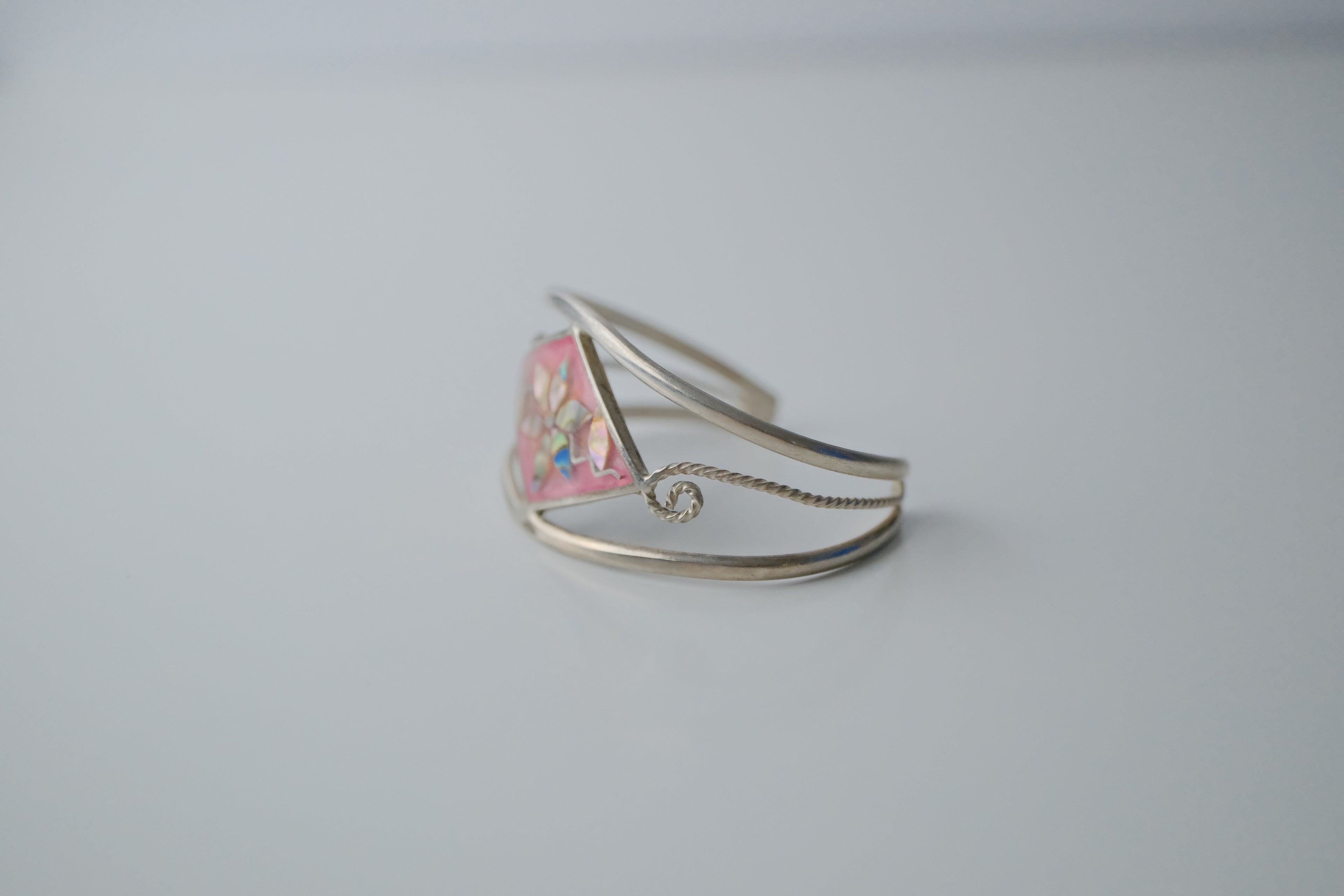 Vintage Sterling Silver Pink Abalonel Cuff&nbsp;