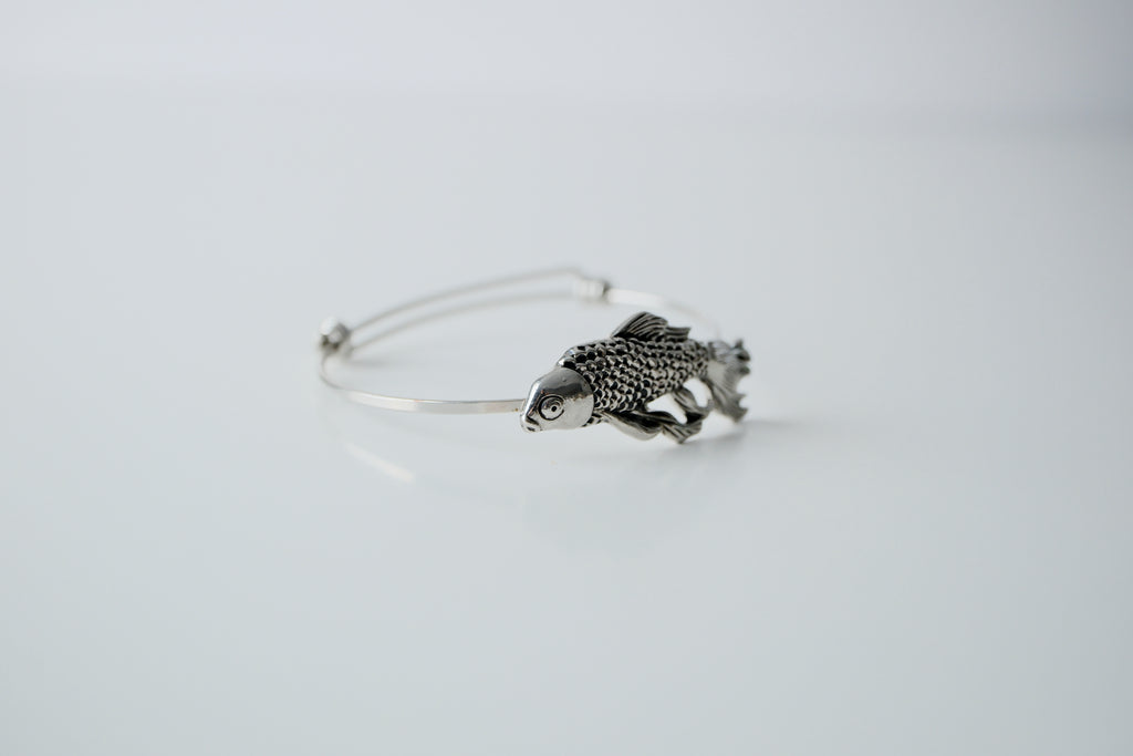 Vintage Silver Textured Fish Bangle
