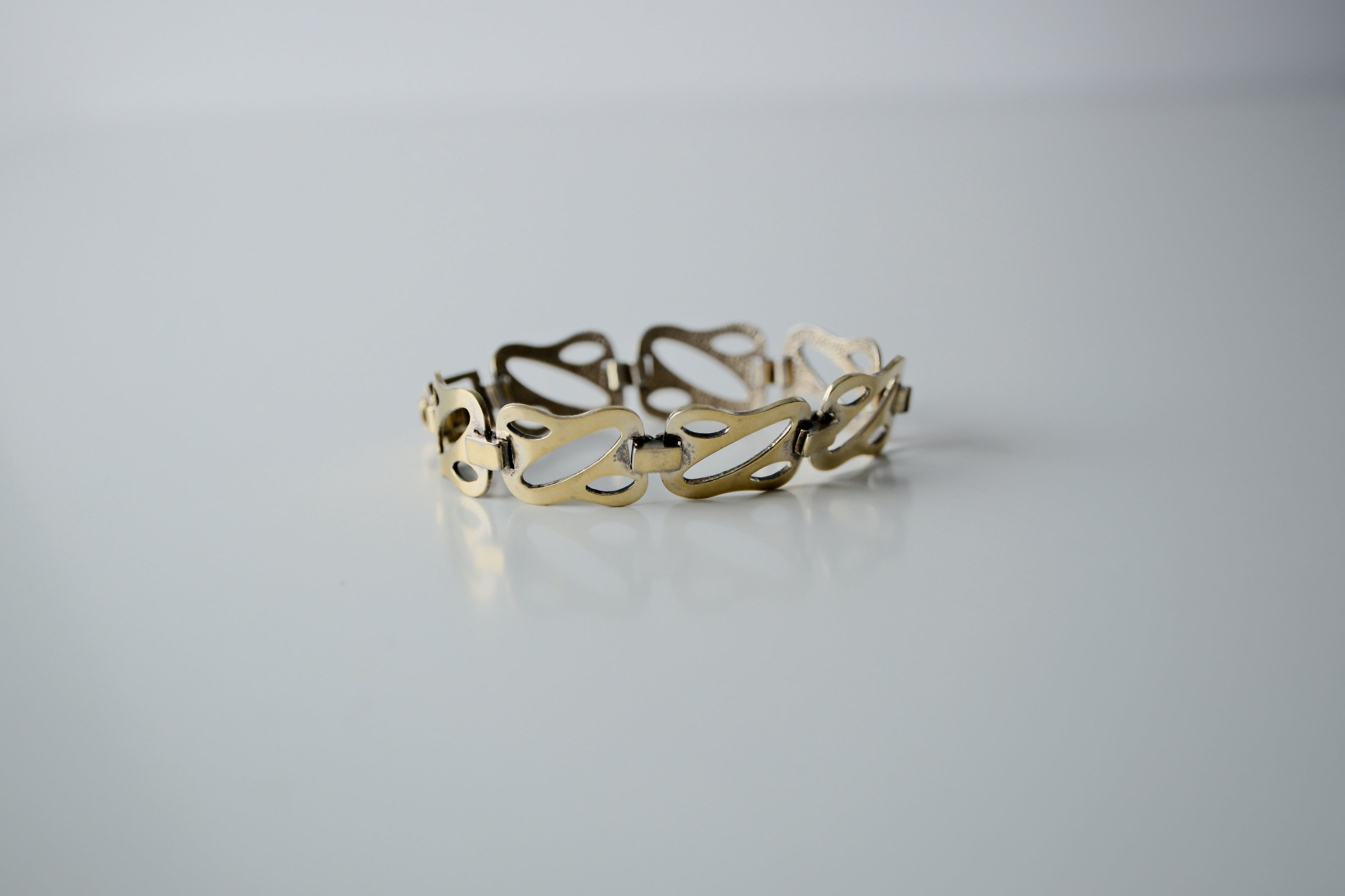 Vintage Sterling Silver Carved Link Bracelet