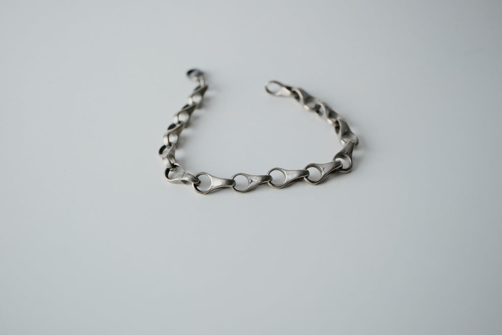 Vintage Silver Knot Link Bracelet