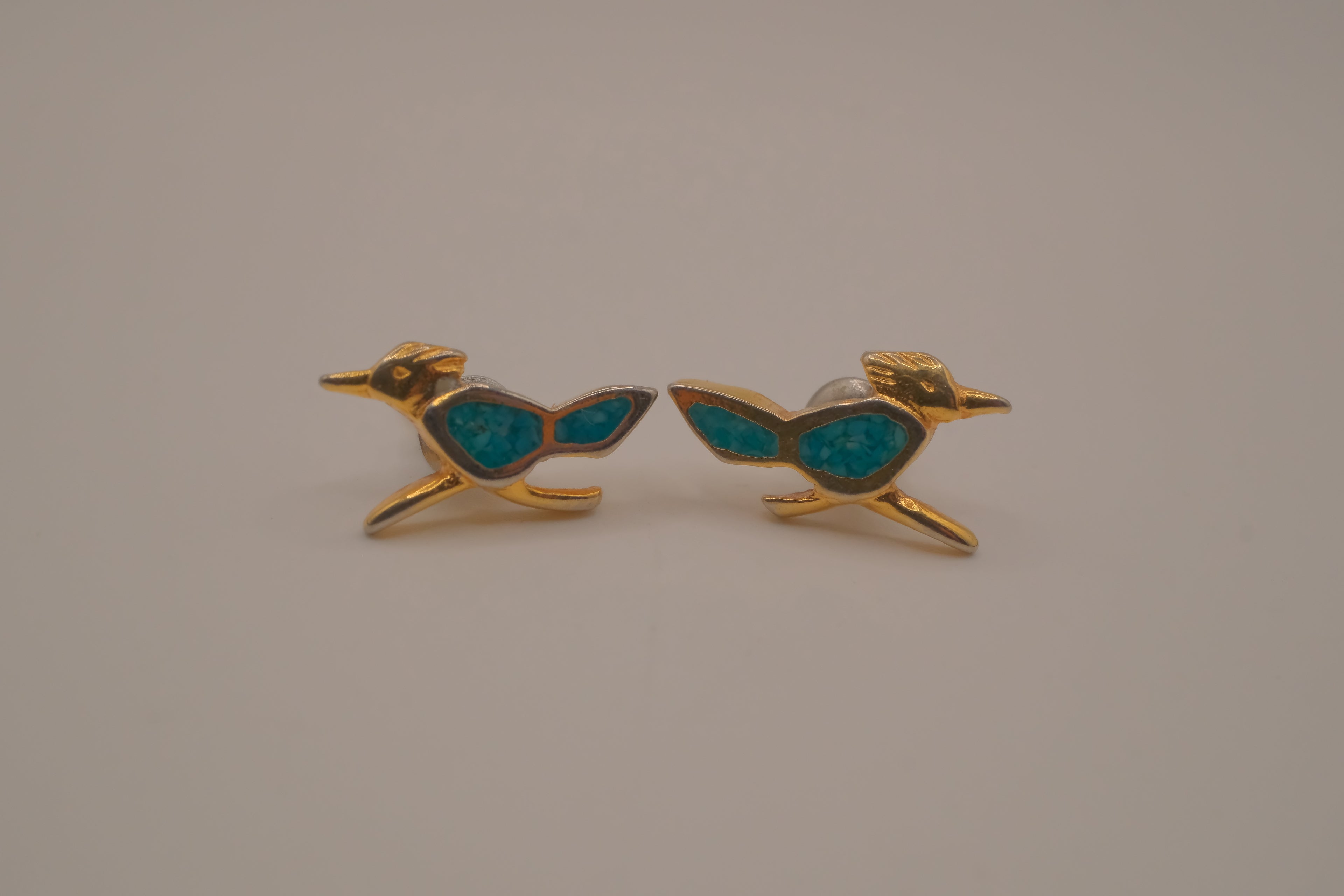 Vintage Southwestern roadrunner earring