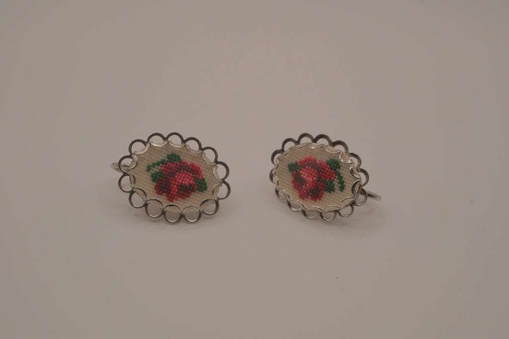 Vintage petit point clip-on earrings&nbsp;