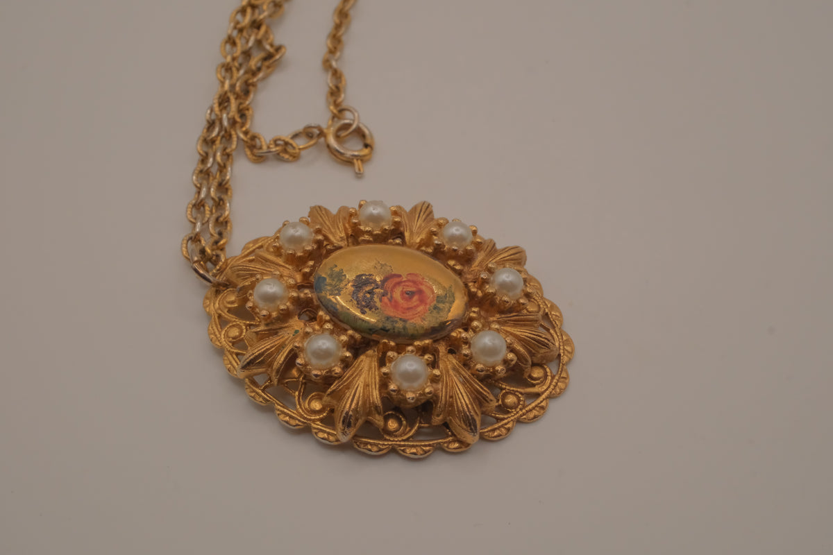 Vintage Victorian Revival style oval filigree pendant necklace