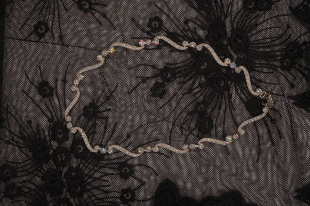 Vintage rhinestones Wave Necklace
