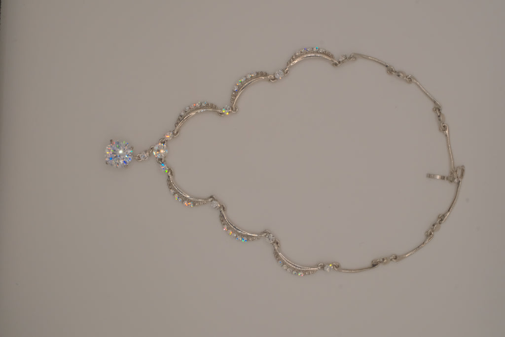 Vintage scalloped rhinestone choker necklace
