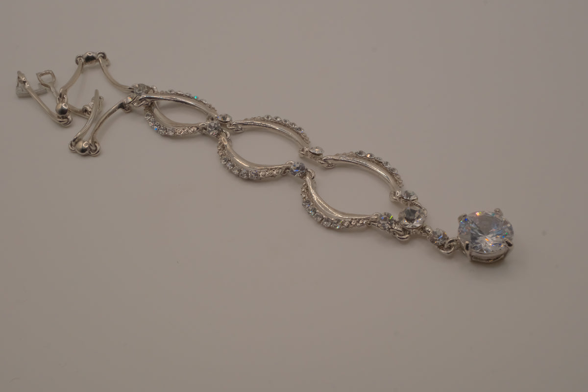 Vintage scalloped rhinestone choker necklace