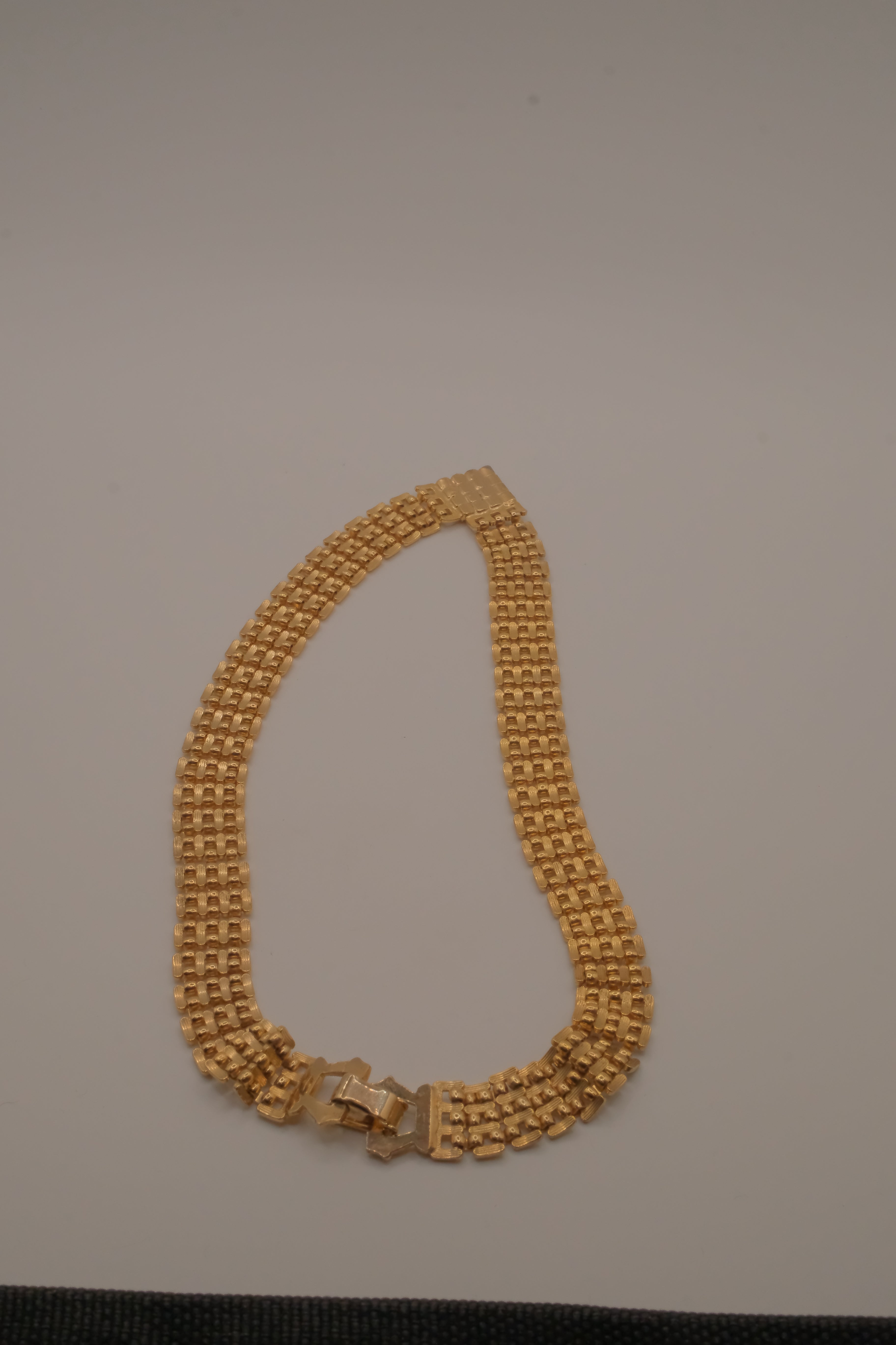Vintage multi-strand textured link necklace