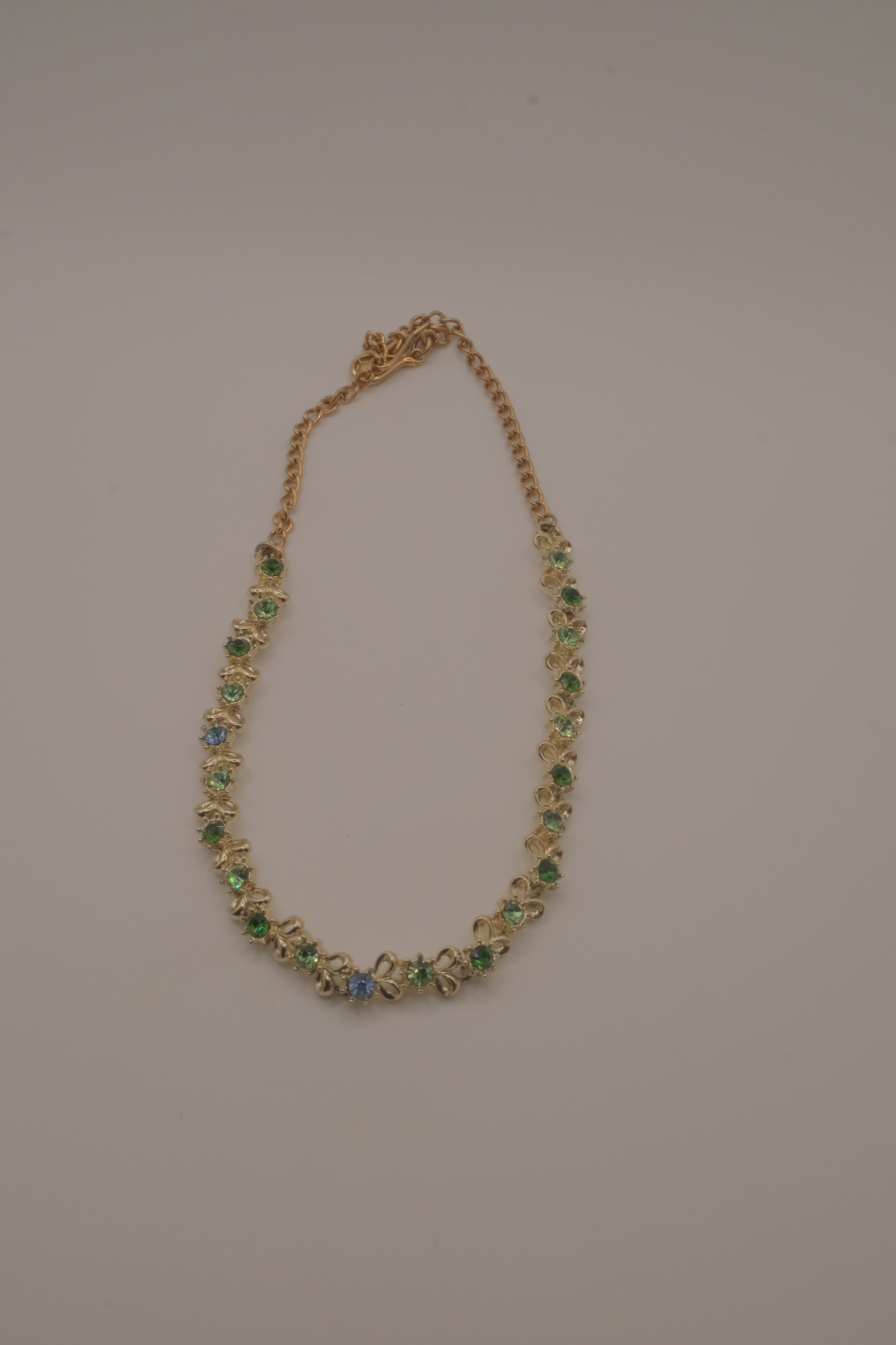 Vintage Green rhinestone flower necklace