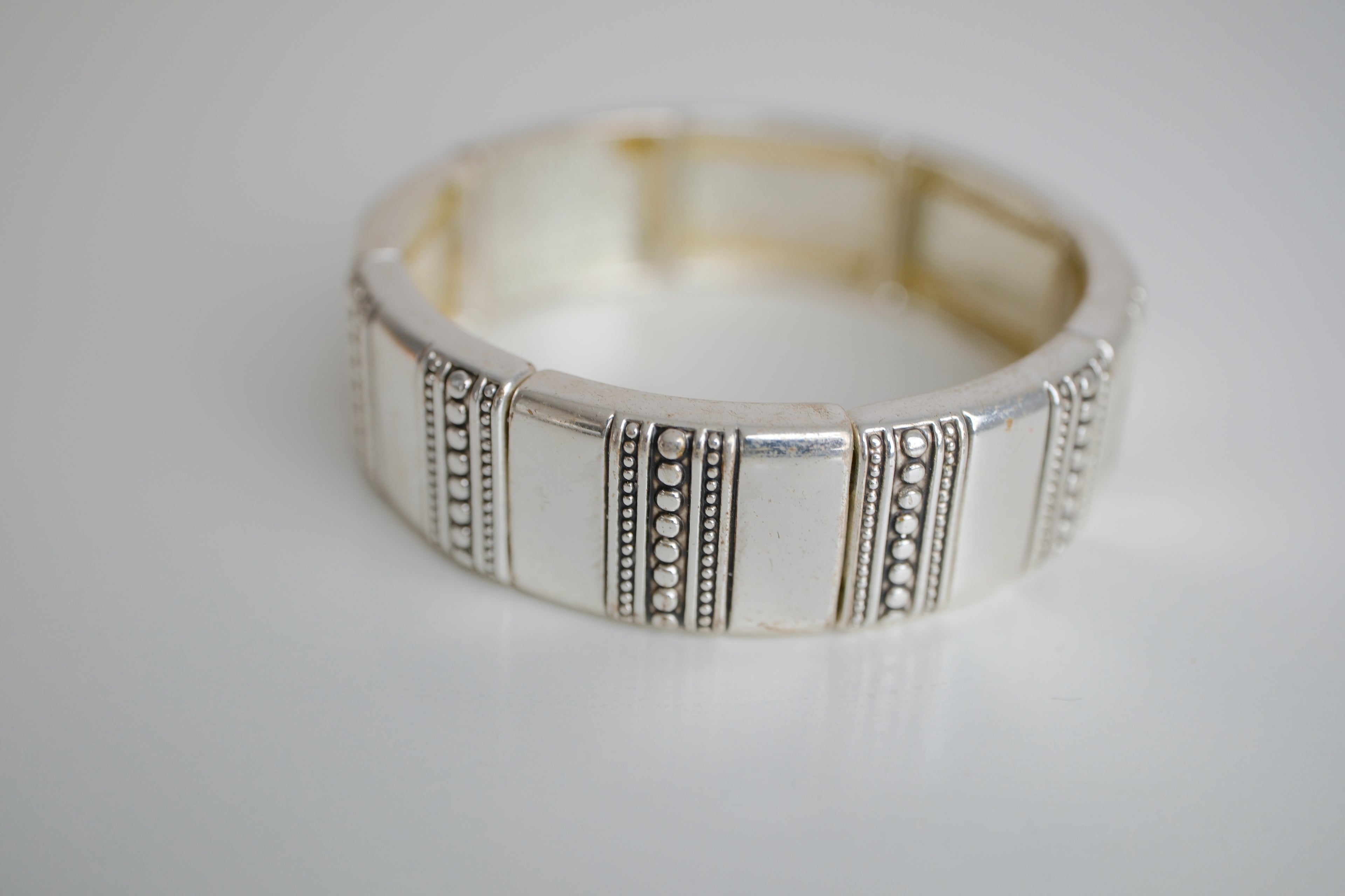Vintage silver-tone stretch panel bracelet
