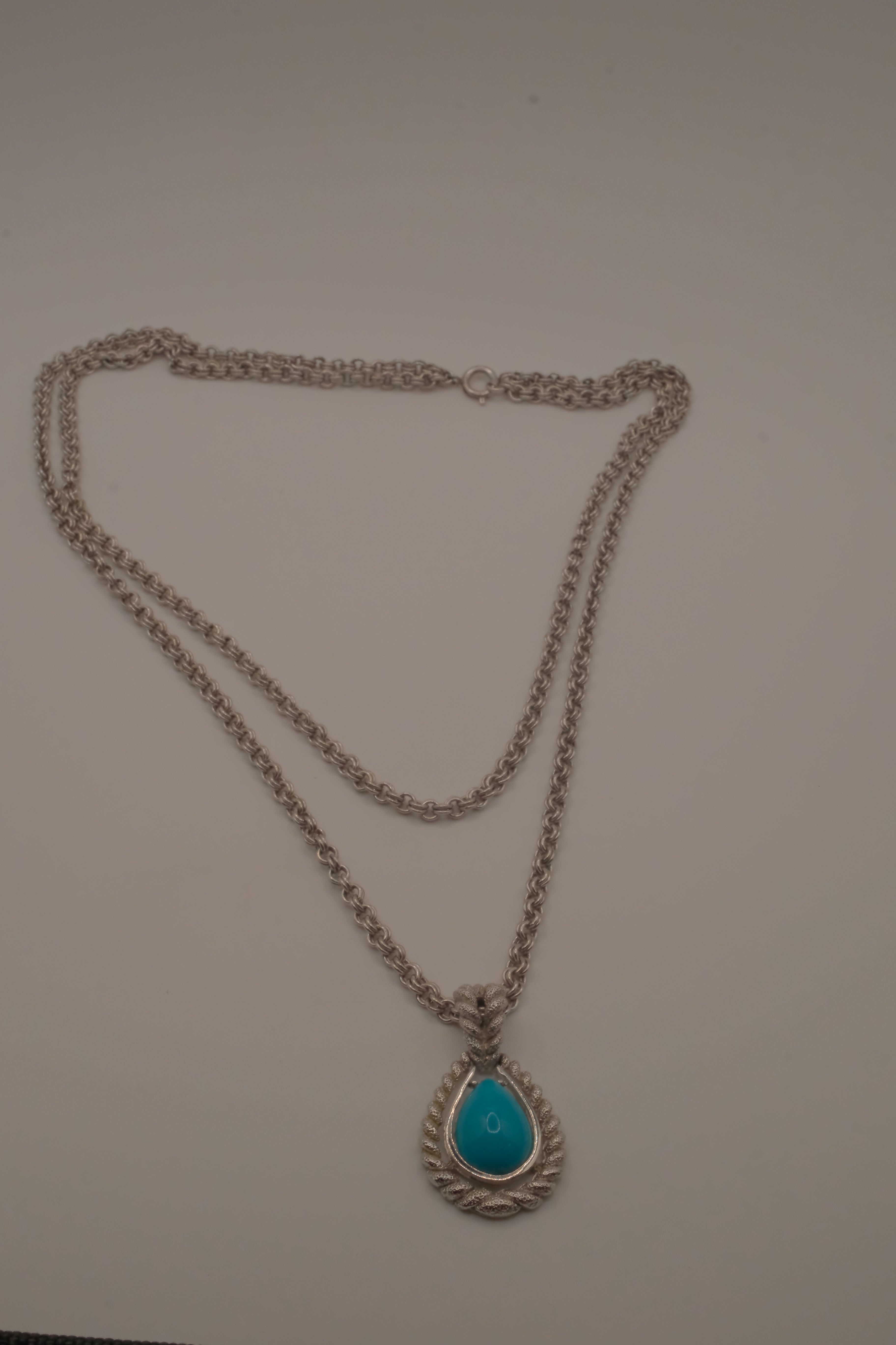 Vintage Avon 1972 Blue Teardrop Convertible Pendant Necklace