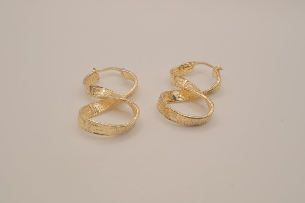 Vintage twisted hoop earrings