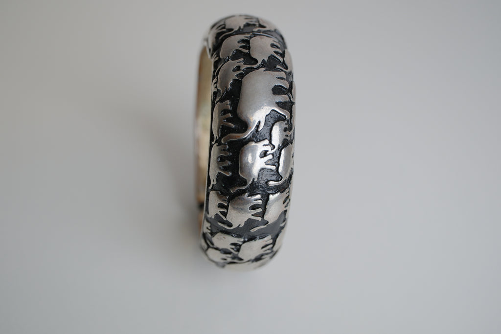 Sterling silver elephant cuff bracelet&nbsp;