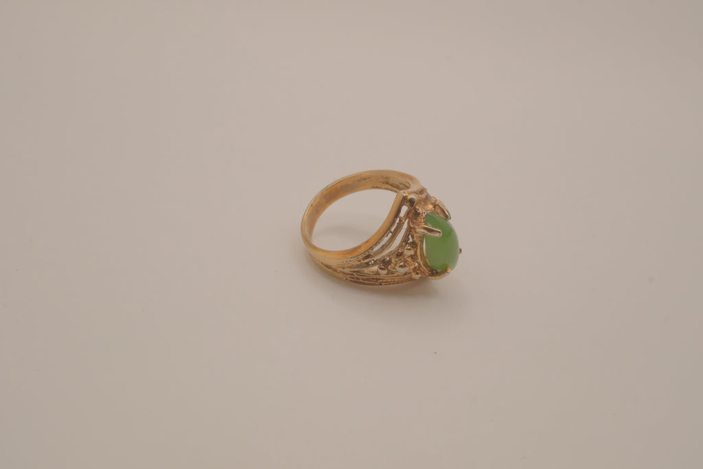 Vintage marquise-cut jade cocktail ring