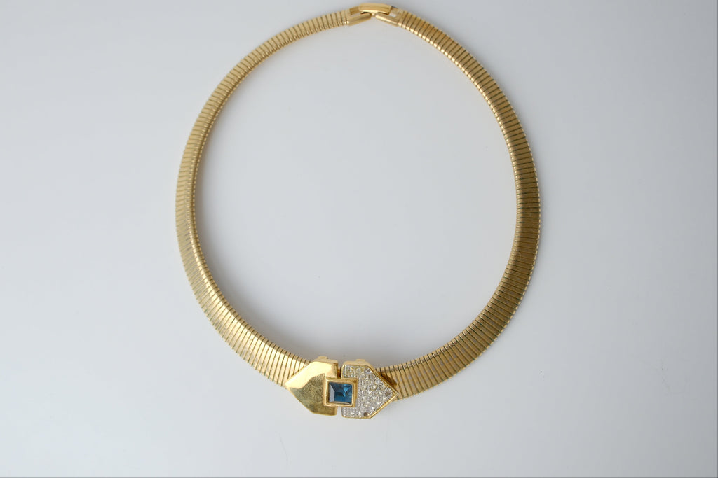 Vintage Gold tone choker necklace with slider pendant