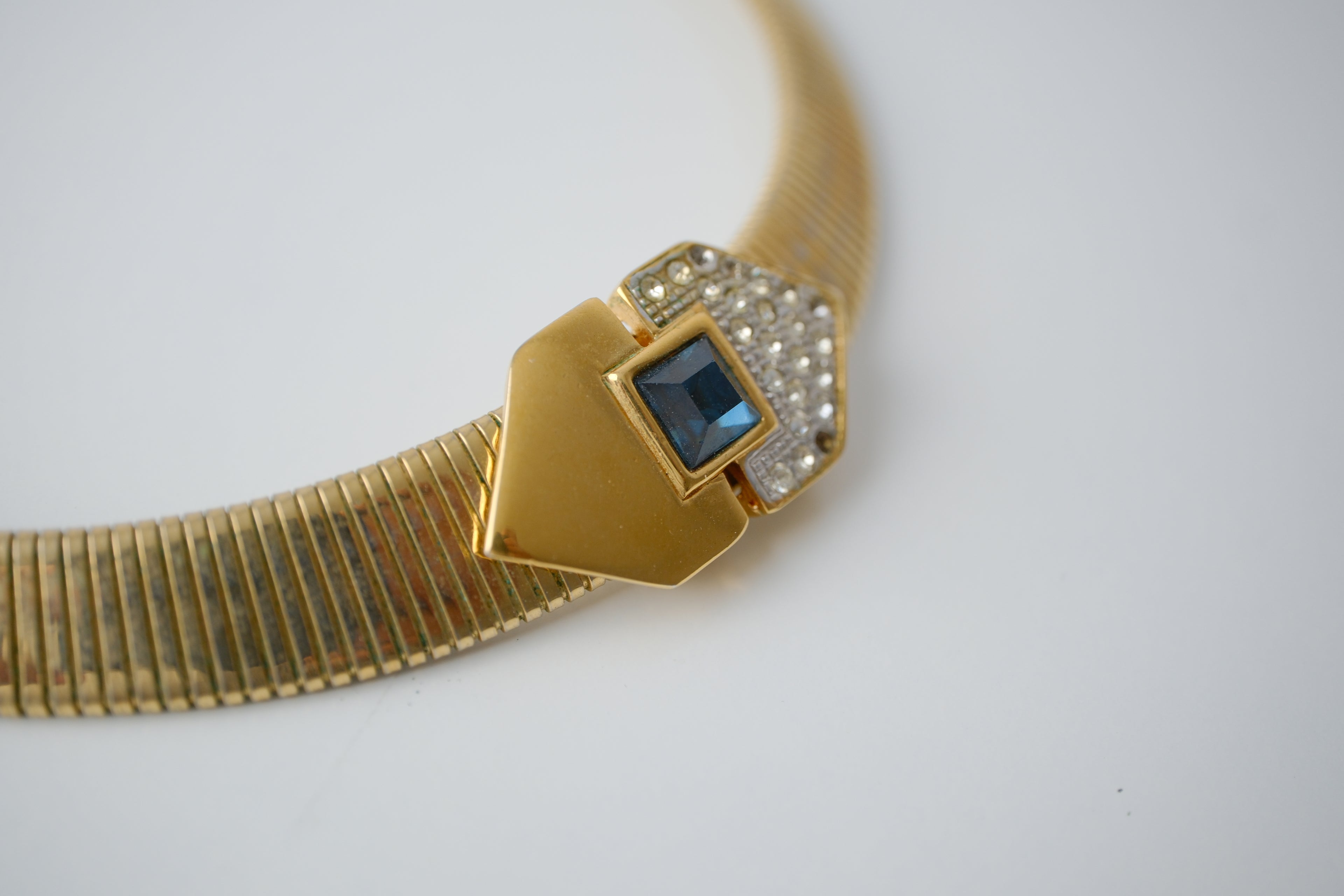 Vintage Gold tone choker necklace with slider pendant