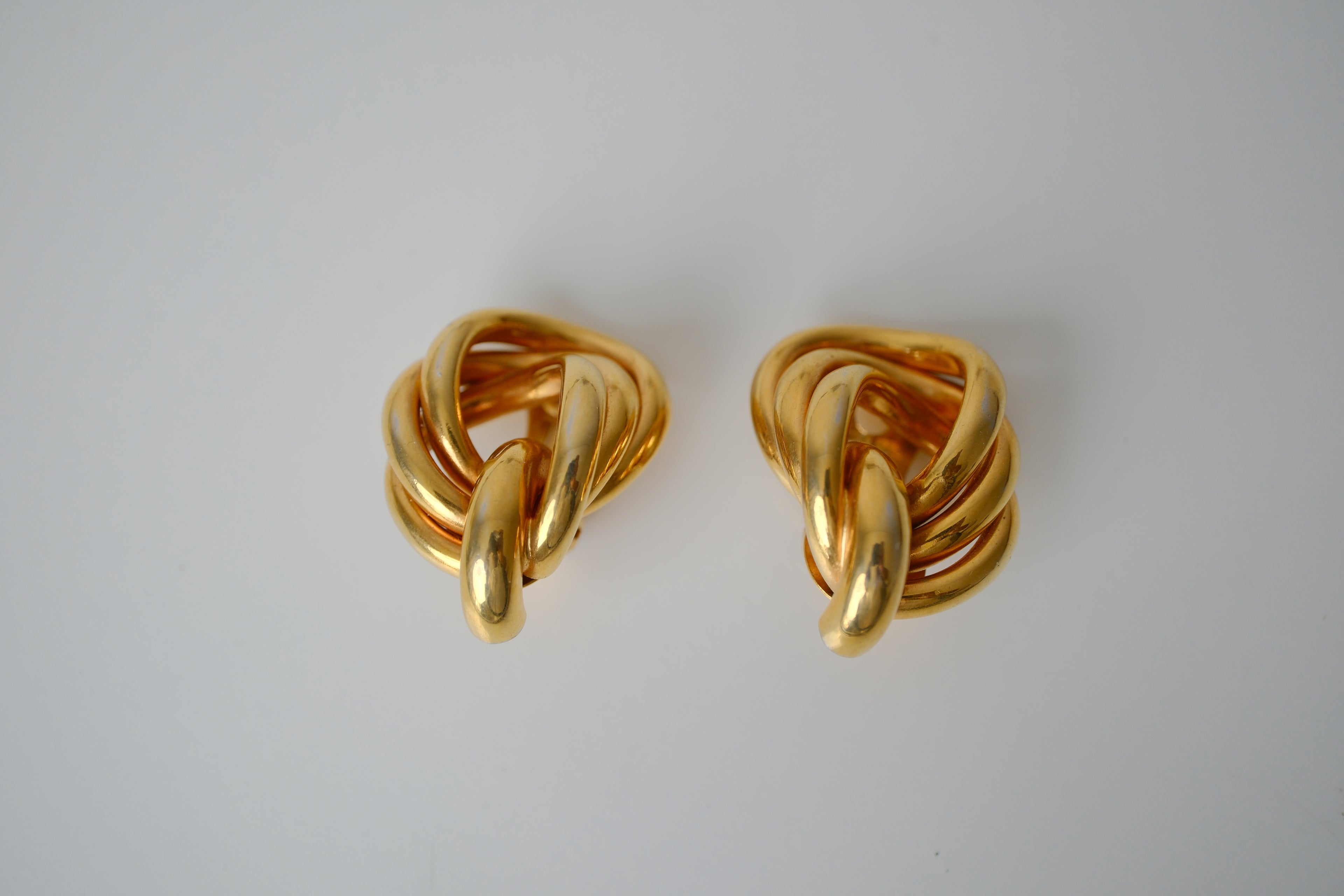 Vintage Gold Tone knot clip-on earrings