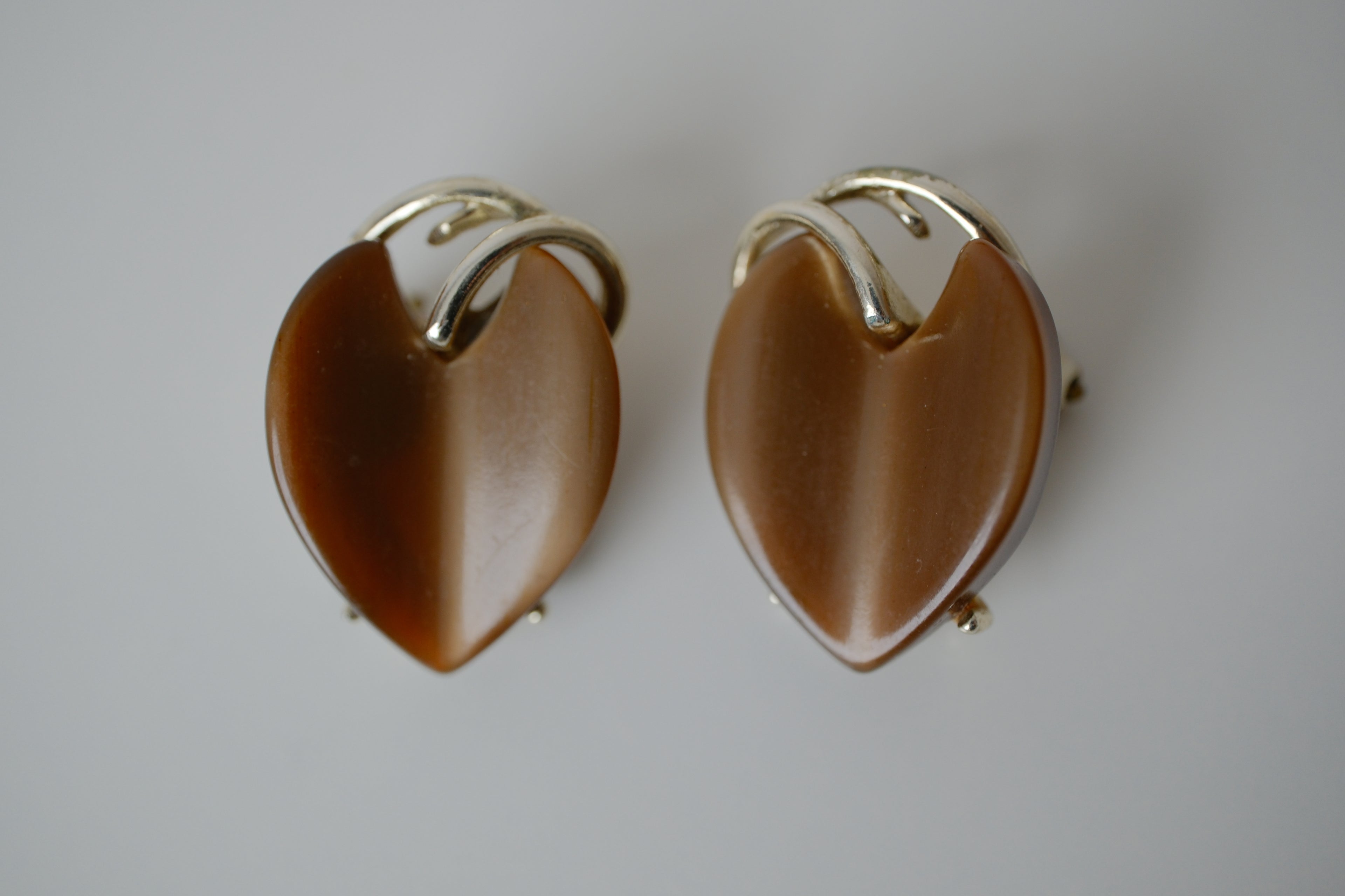 Vintage Brown Heart clip-on earrings