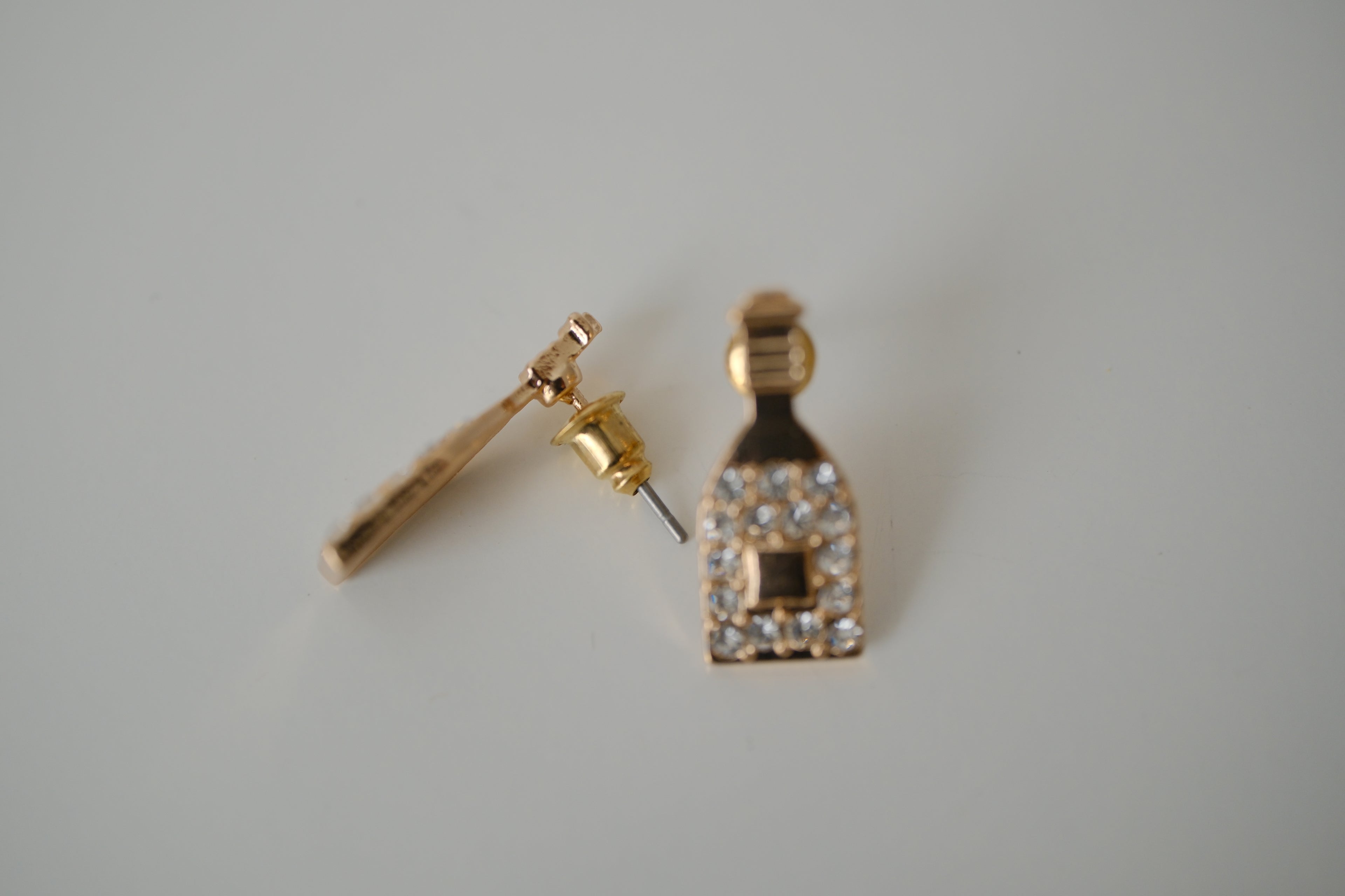 Rhinestone champagne bottle stud earrings