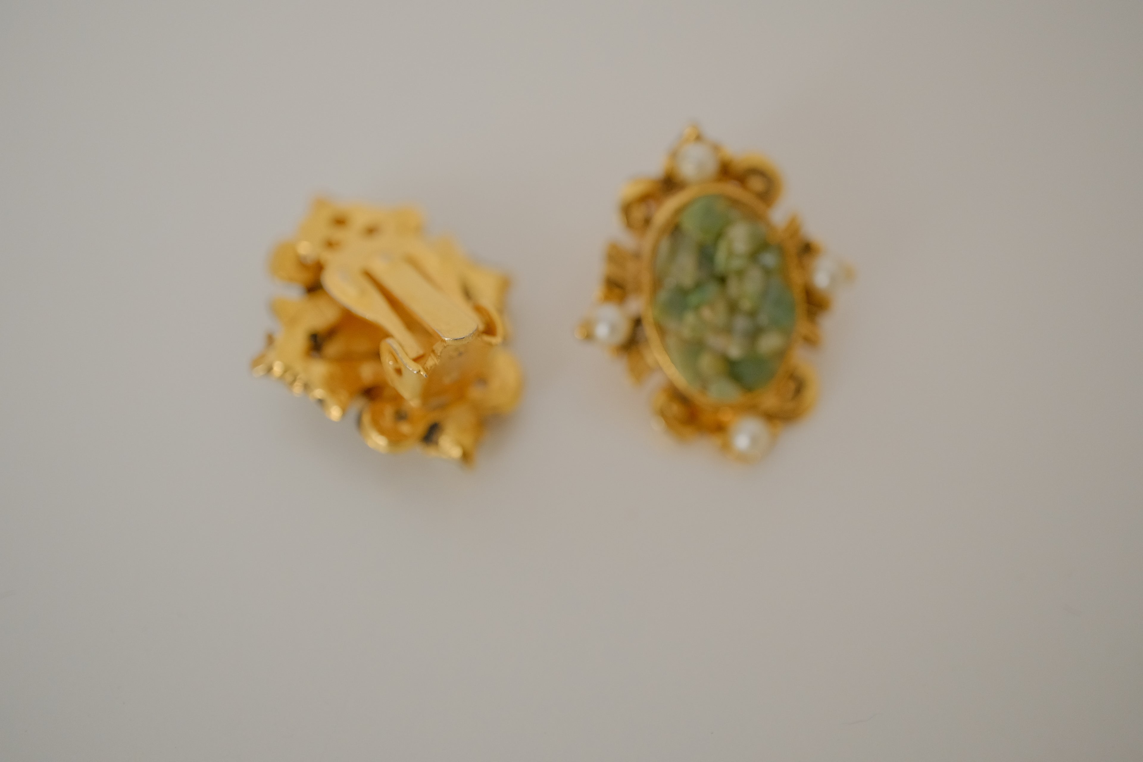 Vintage crushed Jade clip-on earring