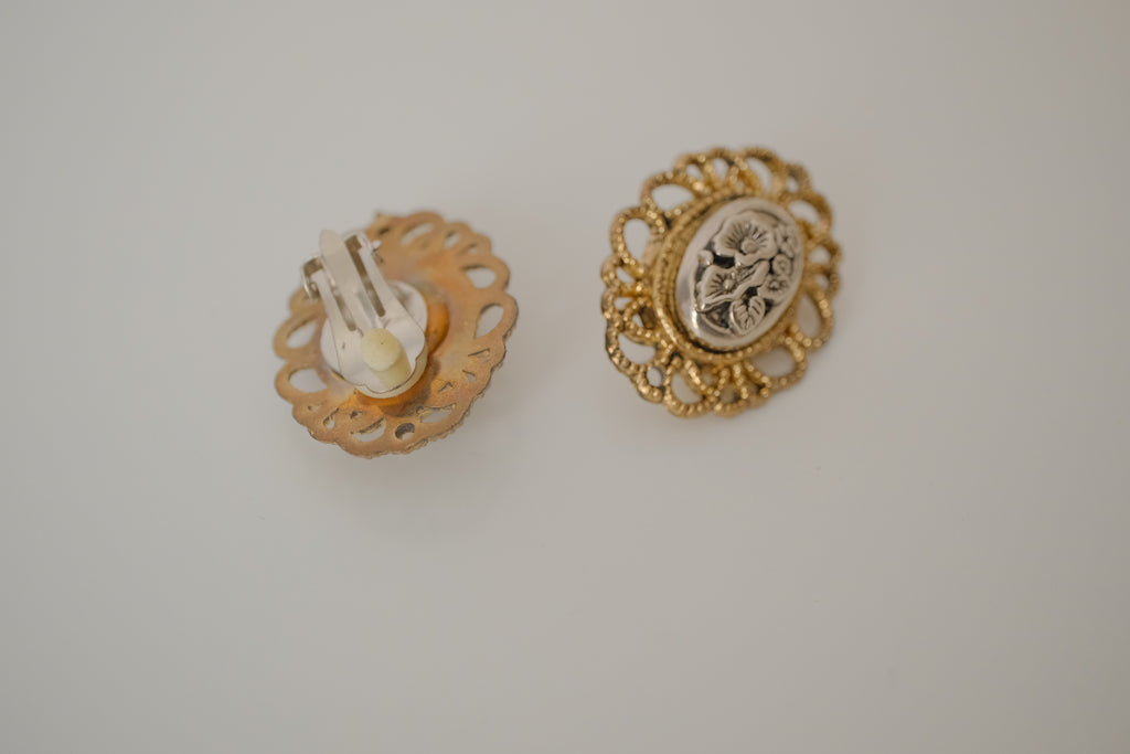Vintage gold-tone filigree clip-on earrings