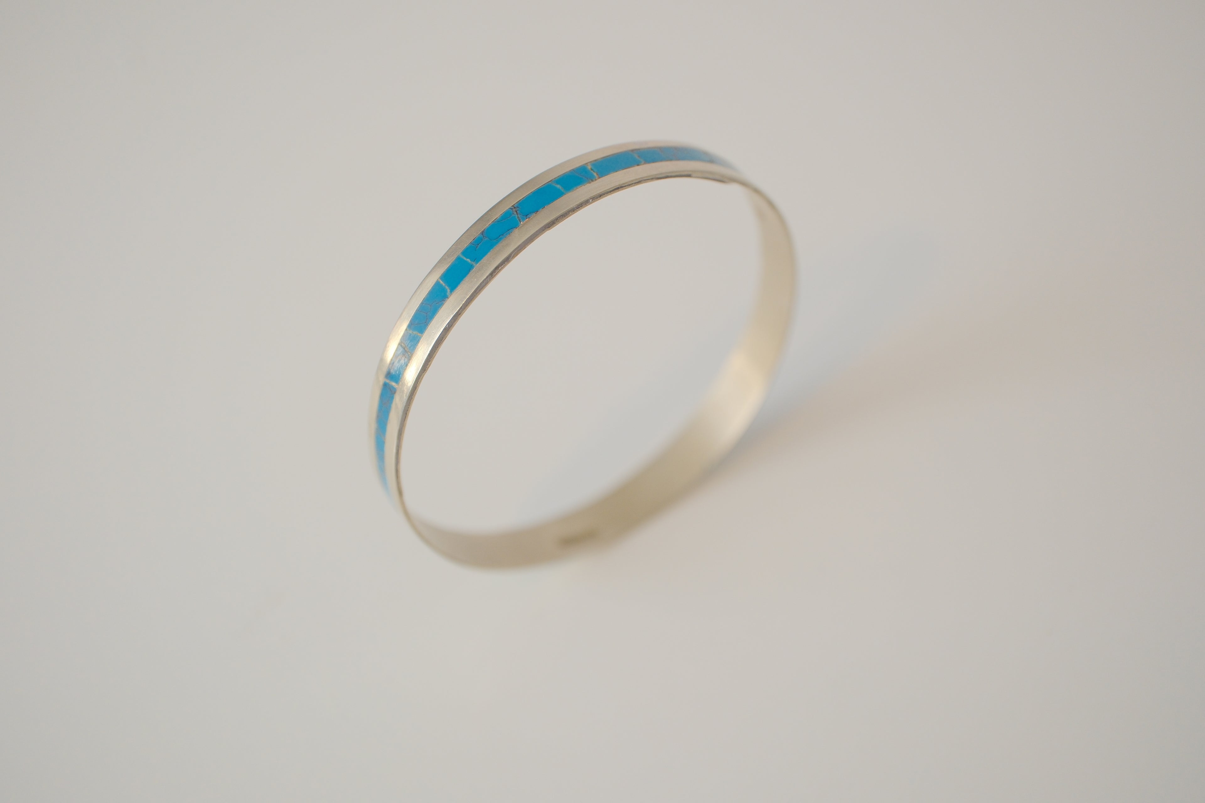 Vintage Sterling silver Turquoise inlay bangle bracelet