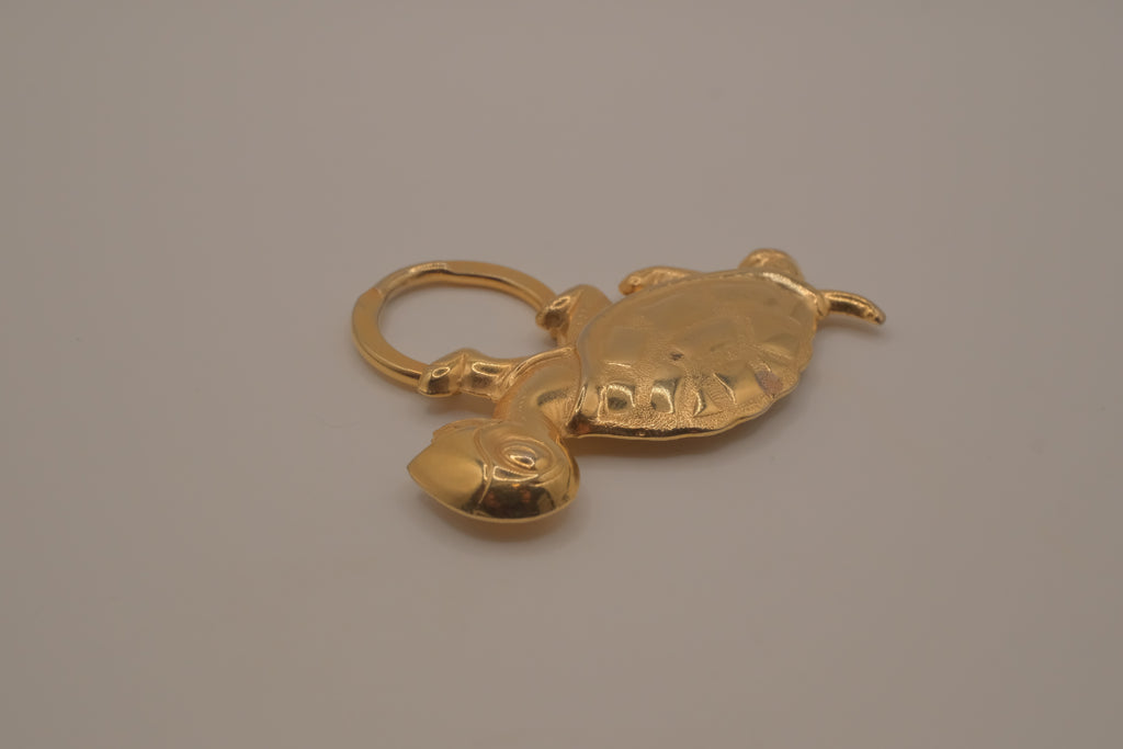 Vintage gold-toned turtle brooch