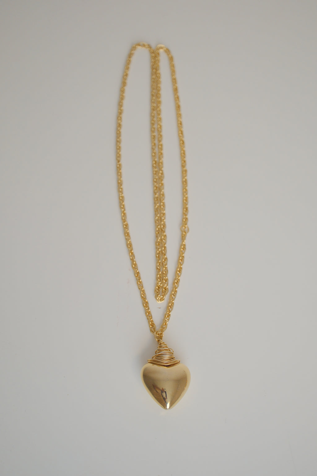 Vintage Gold-tone puffy heart pendant necklace