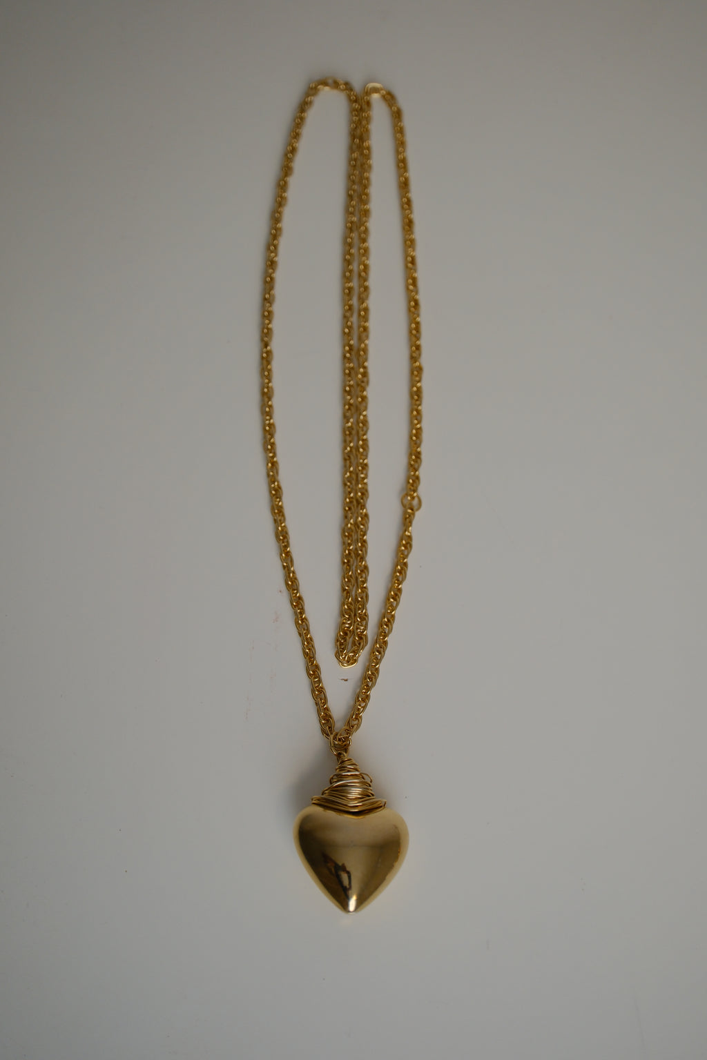 Vintage Gold-tone puffy heart pendant necklace