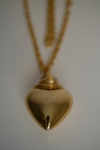 Vintage Gold-tone puffy heart pendant necklace